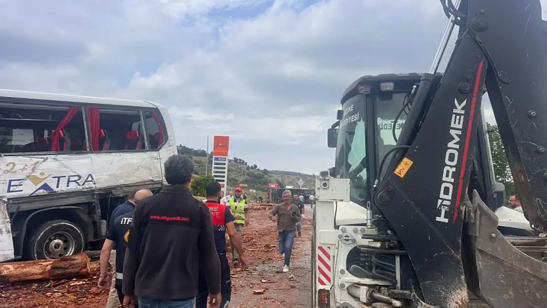 Son dakika! Çanakkale'de meydana gelen kazada yaralı sayısı yükseldi