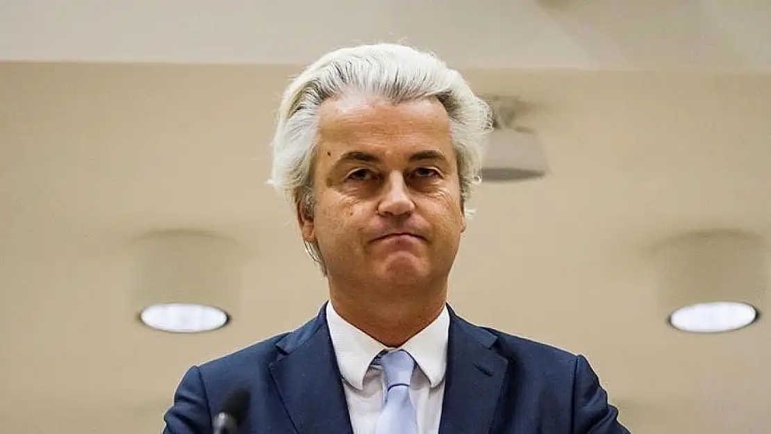 Son dakika! Hollanda'da hükümet düştü!