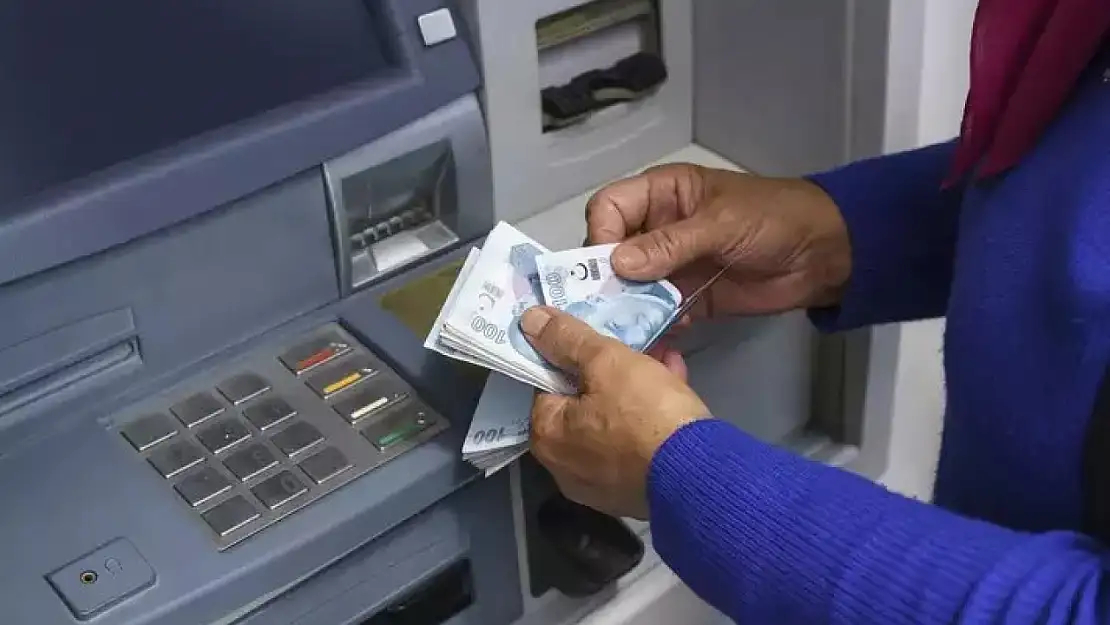 Son dakika! SGK duyurdu: Emekli aylığı ödemelerinde tarih değişti