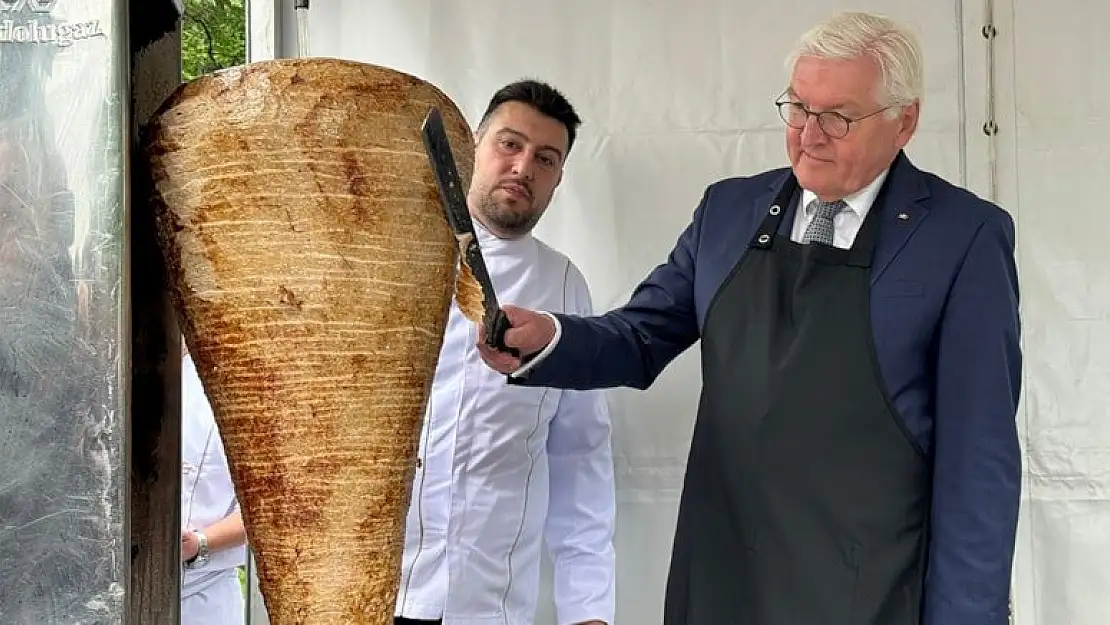 Steinmeier, İstanbul’a yaptığı ziyarette davet verdi