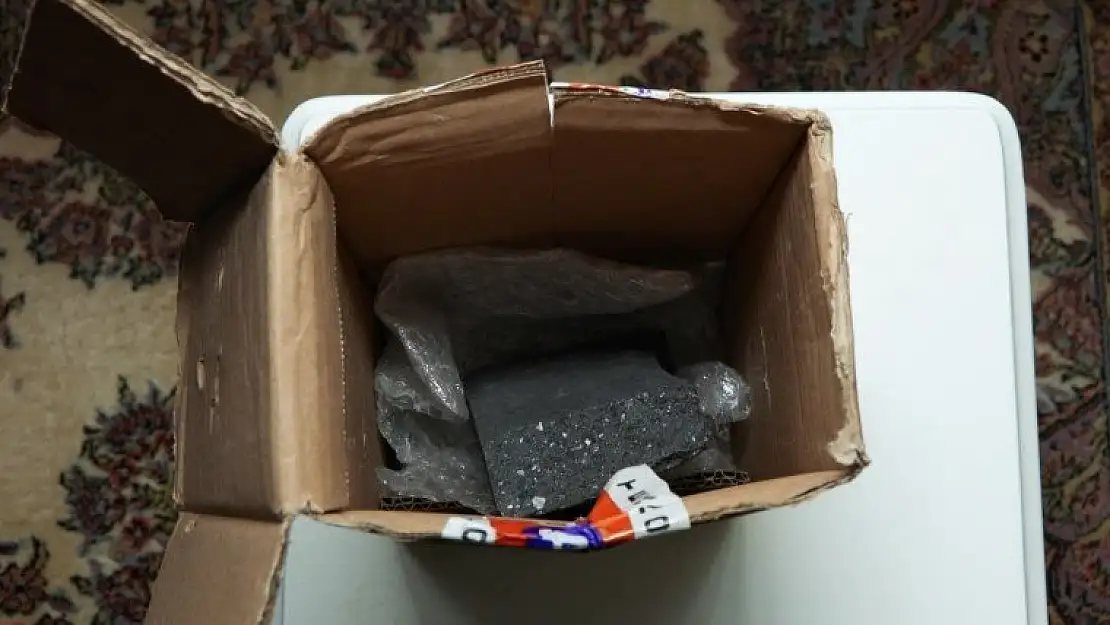 Tablet sipariş etti, yerine taş geldi…