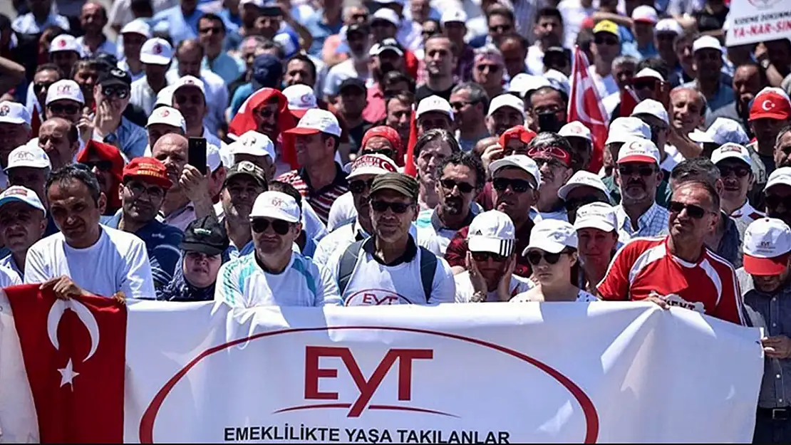 TBMM tatil kararı aldı EYT 2023’e kaldı