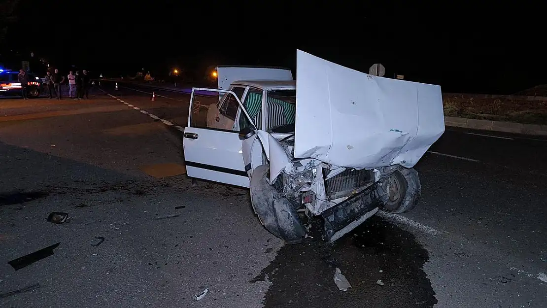 Tekirdağ'da otomobiller çarpıştı: 4 yaralı