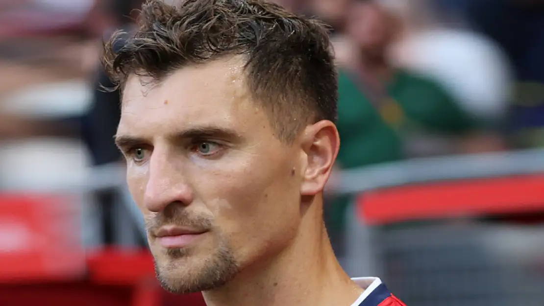 Thomas Meunier: Fenerbahçe'yi yenip turu geçeceğiz