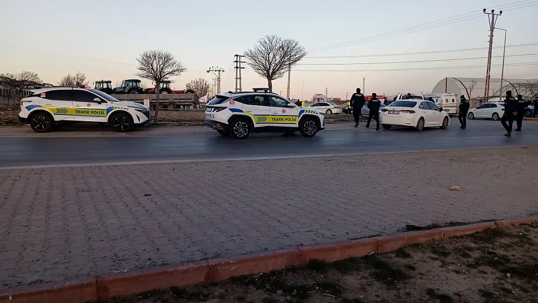 Tır polis aracına çarptı: 1 şehit, 2 yaralı