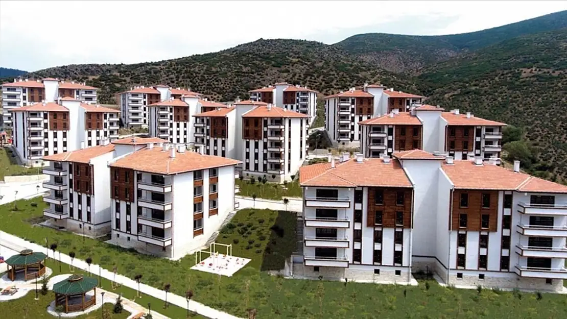 TOKİ'den Ilgaz'a müjde: 10 Bin TL başvuru bedeliyle ev sahibi olma şansı!