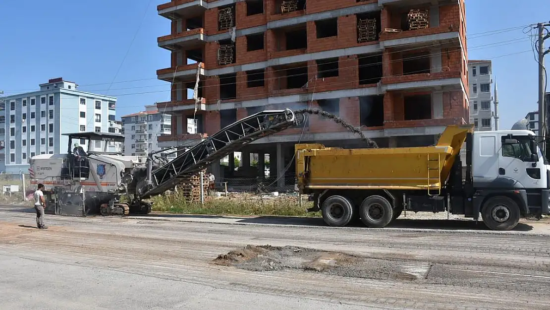 Torbalı Belediyesi asfaltlama rekoruna koşuyor