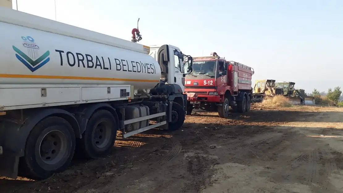 Torbalı Belediyesi su tankeri bir yangında daha sahnede