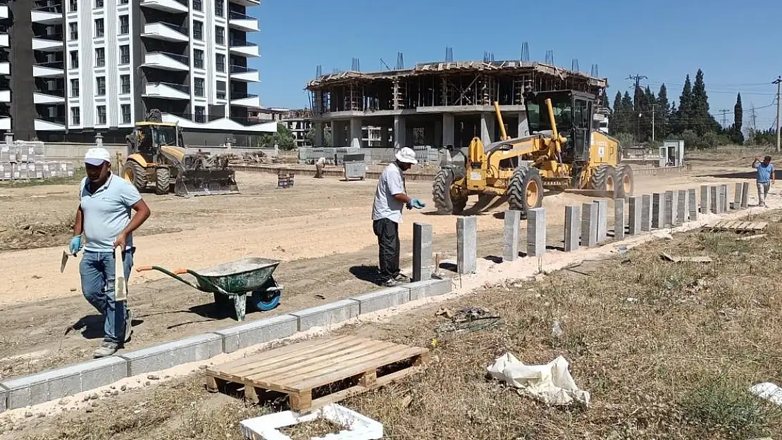 Torbalı Belediyesi’nden sokaklara kilit taşı