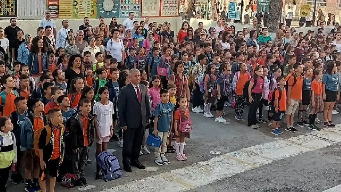 Torbalı’da 41 bin öğrenci ders başı yaptı