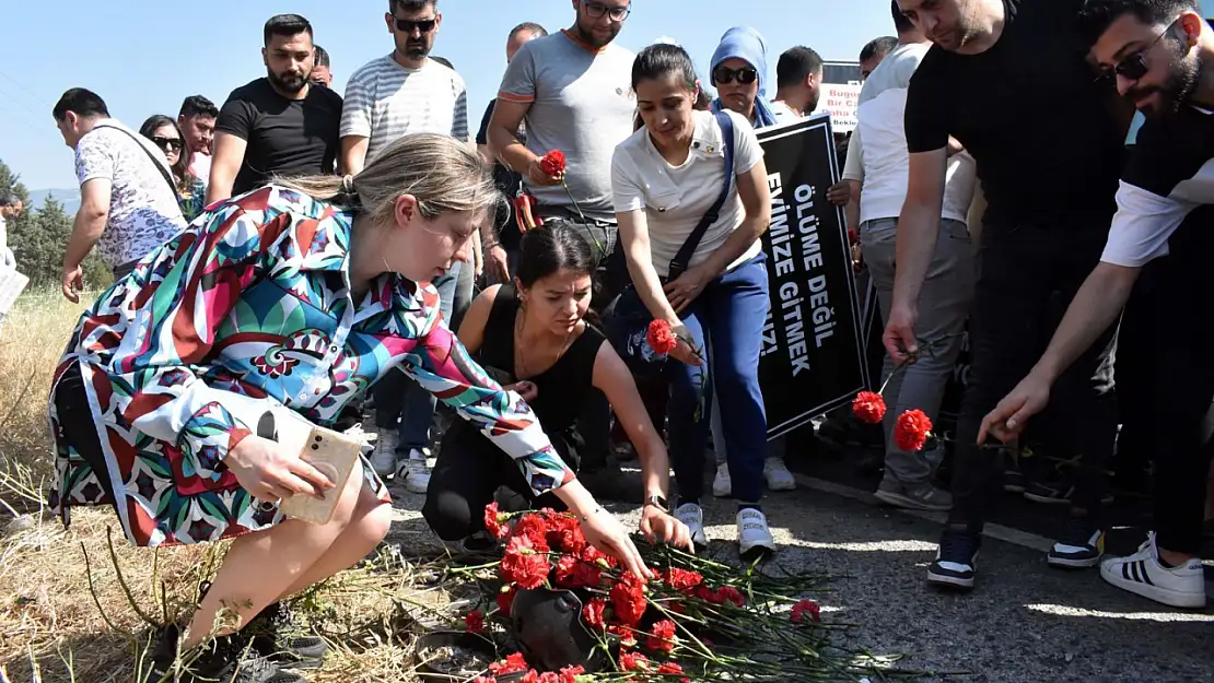 TOSBİ işçileri eylem yaptı: 'Biz ölüme değil, işimize gitmek istiyoruz'