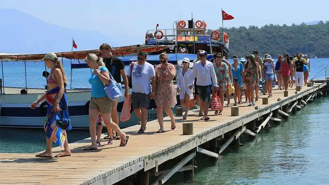 Tüm zamanların turist rekoru kırıldı