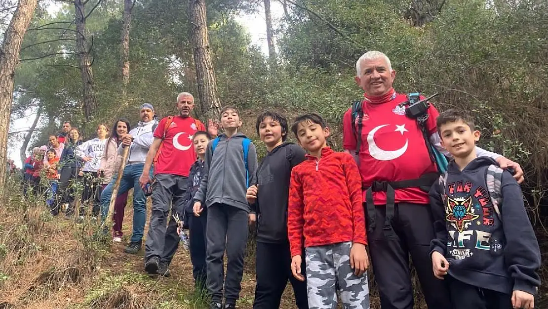 TURBELDAK öğrencilerle yürüdü