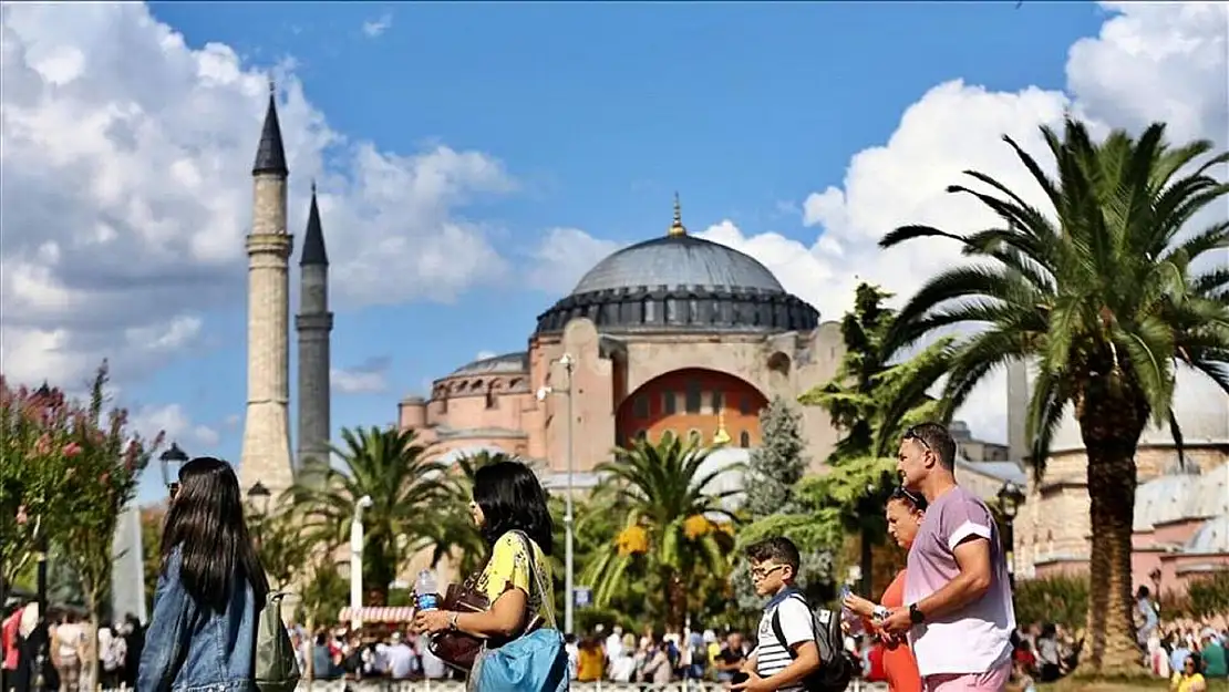 Turizm pazarı seçimden etkilendi