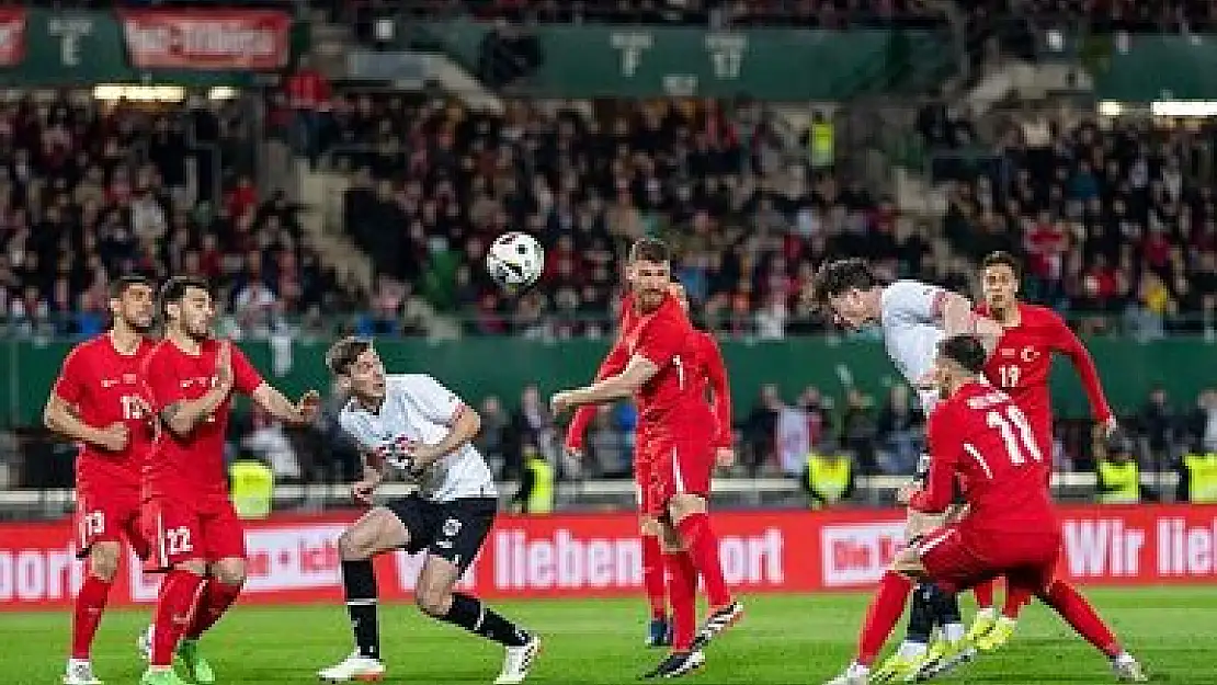 Türkiye, Avusturya ile çeyrek finalde gol sevinci