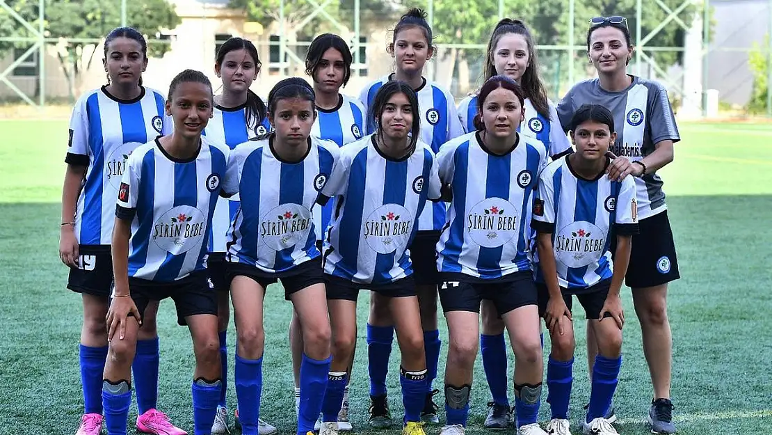 U13-U15 Kız Futbol Ligi’nde düdük çaldı