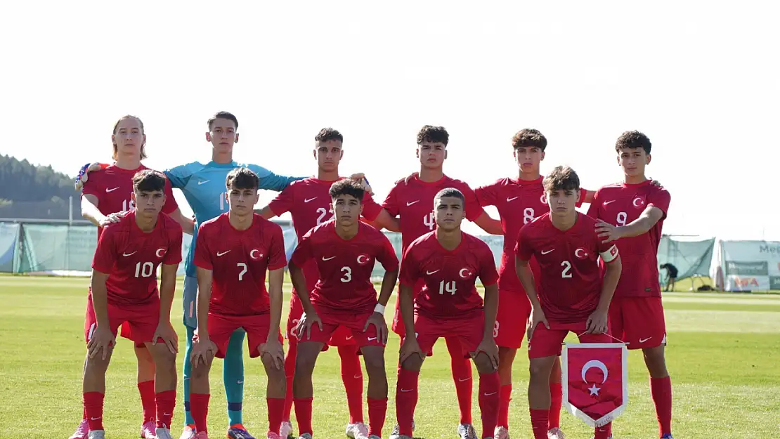 U16 Milli Takımı, Romanya'yı farklı mağlup etti: 5-1