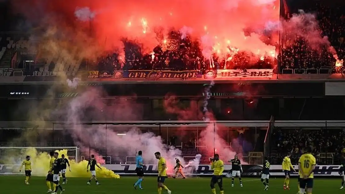 UEFA’dan Fenerbahçe’ye şok ceza!