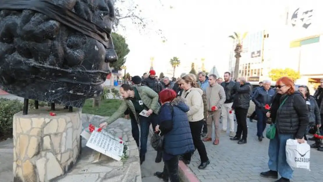 Uğur Mumcu ve demokrasi şehitleri Efes Selçuk’ta anıldı