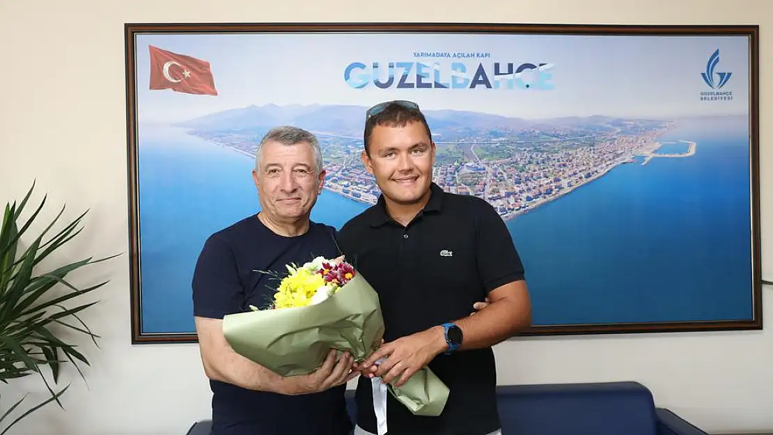 Ultra maraton yüzücüsü Tuna Tunca'dan Başkan Günay'a ziyaret