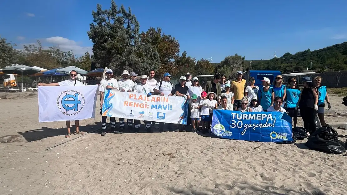 Urla'da kıyı temizliği etkinliği düzenlendi