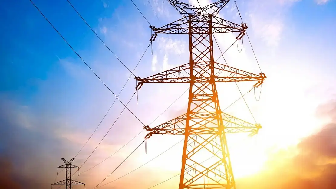 Uşak'ın iki ilçesine kritik uyarı: Elektrik saatlerce gelmeyecek