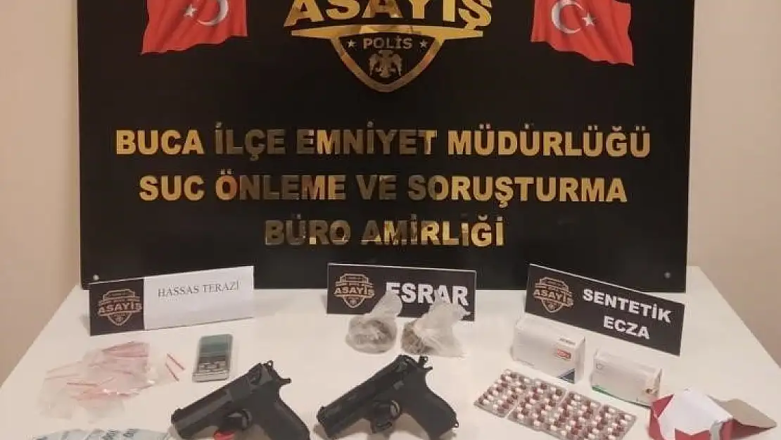 Uyuşturucu taciri kıskıvrak yakalandı