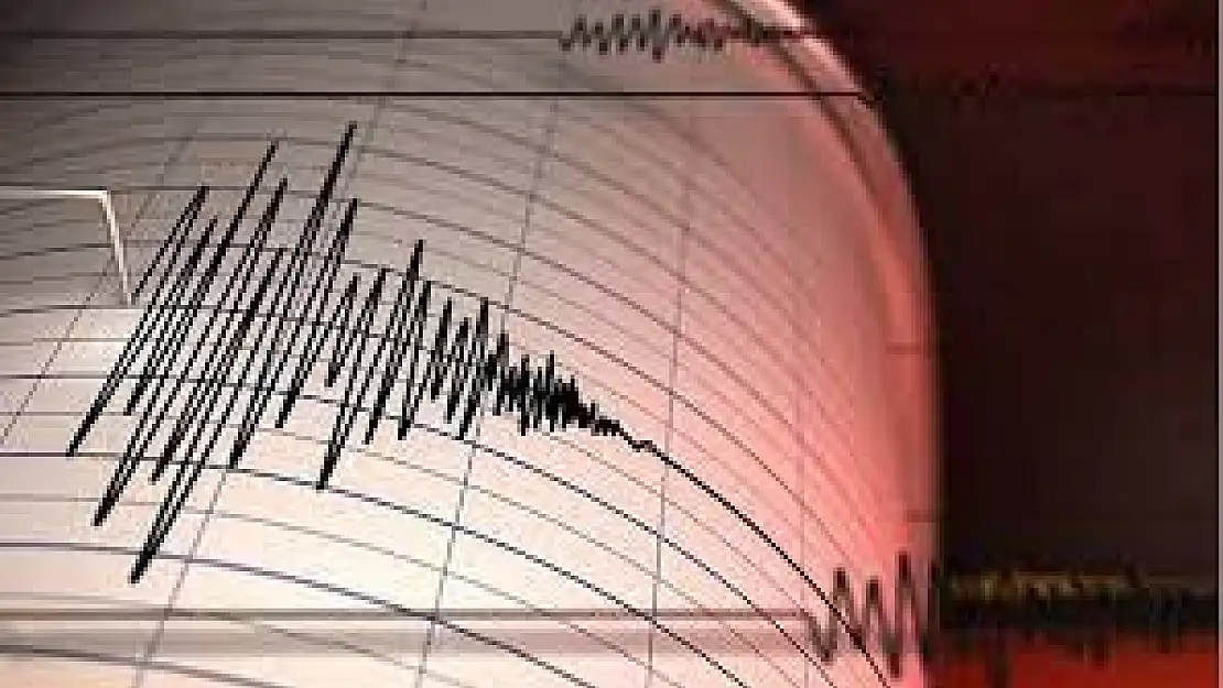 Van’da deprem oldu