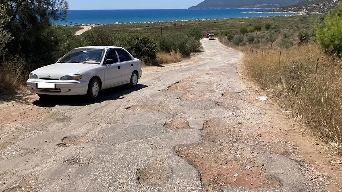 Vatandaş Zeytinköy plajına ulaşamıyor bürokrasi nedeniyle yol asfaltlanamıyor