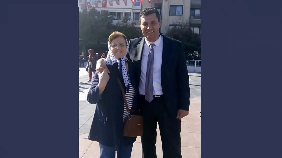 Vefat eden Başkan Zeyrek'in annesi hastaneye kaldırıldı