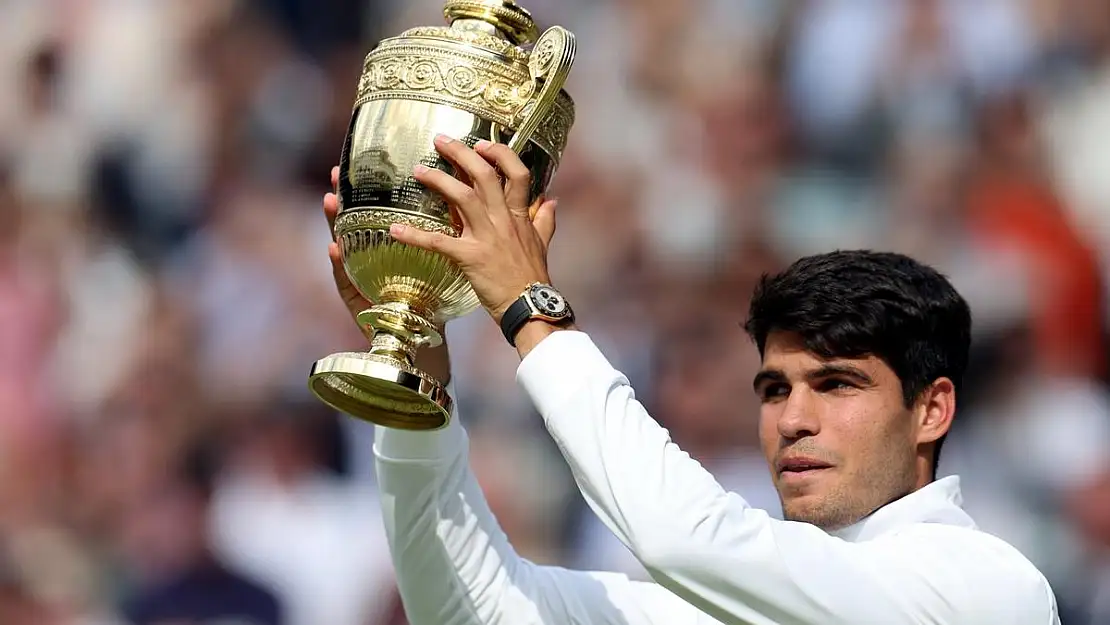 Wimbeldon’da Carlos Alcaraz üst üste ikinci kez şampiyon