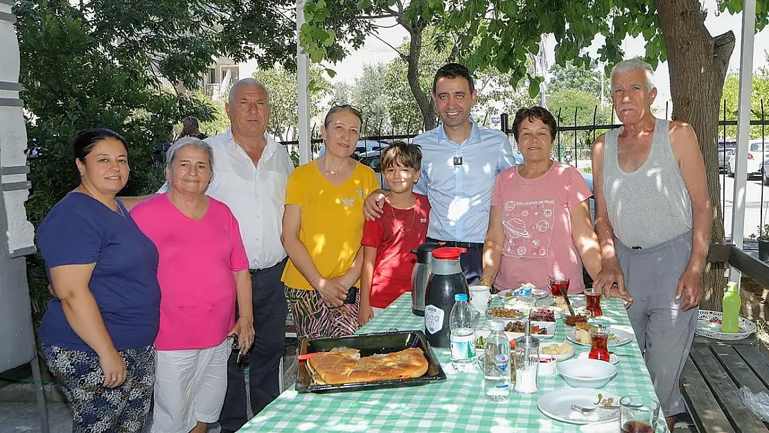 Yaşanabilir Bayraklı için sokak sokak geziyor