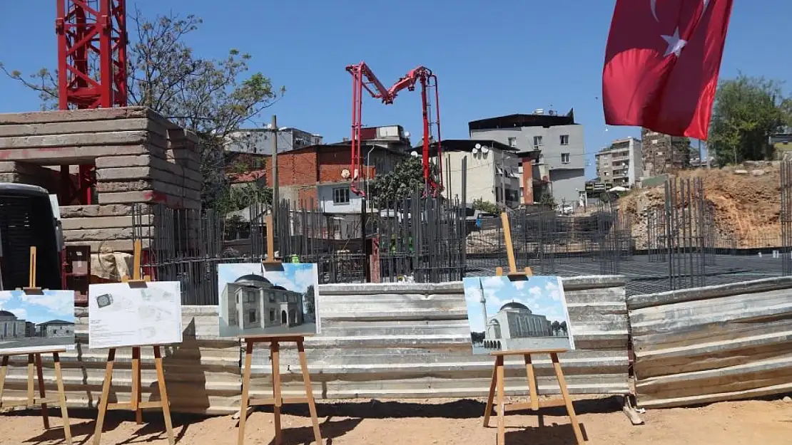 Yıkık Camii yeniden inşa ediliyor