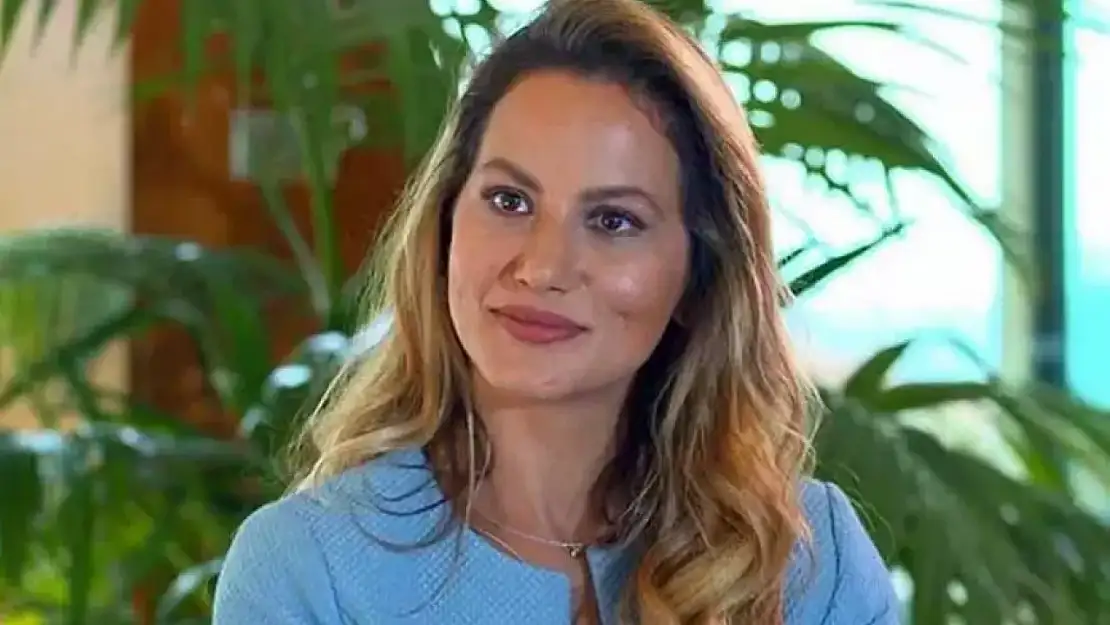 Yıldız Asyalı, üçüncü evliliği için sessiz sedasız nikah masasına oturdu!