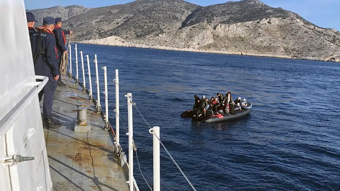 Yunanistan adalarına kaçmak isteyen göçmenler yakalandı!