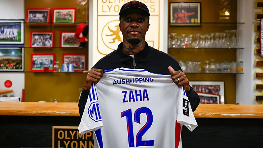 Zaha Galatasaray'dan ayrıldı