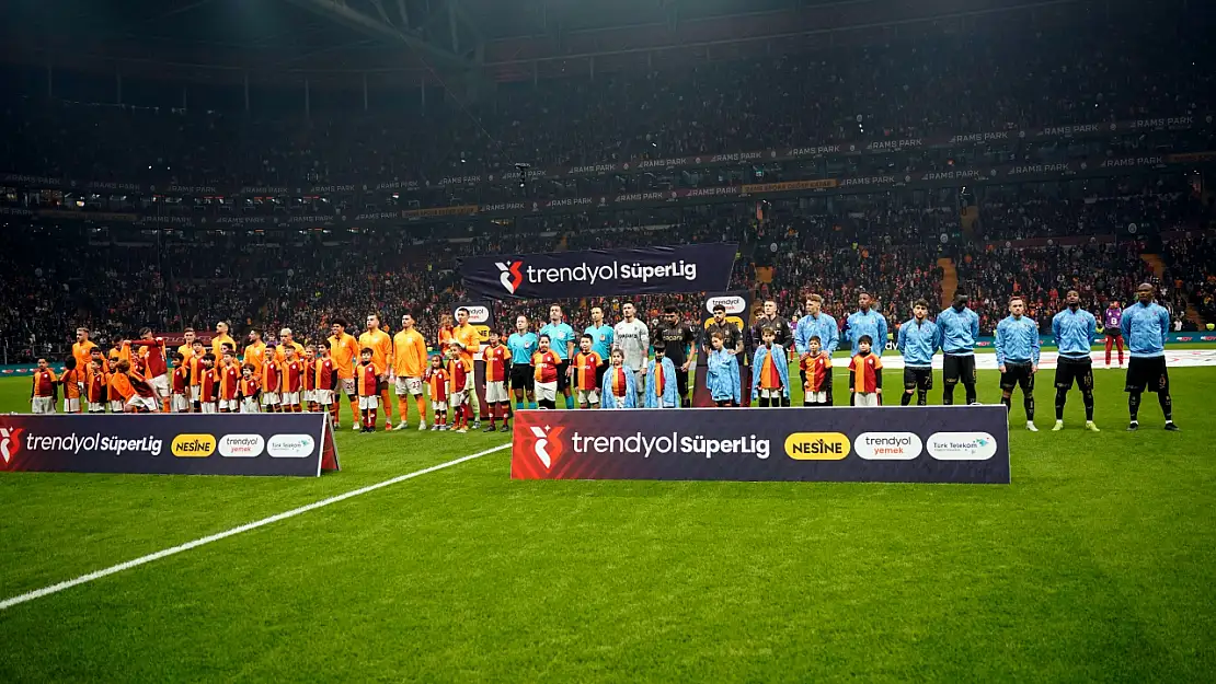 Ziraat Türkiye Kupası'nda dev final: Trabzonspor ile Galatasaray kozlarını paylaşacak