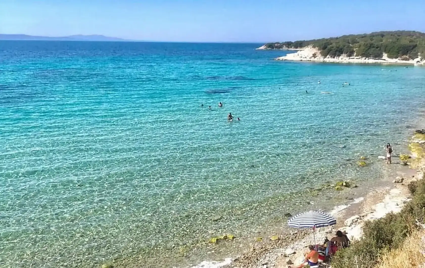 ESHOT güzergahında gizli kalmış plaj! Bilen gitmekten vazgeçemiyor