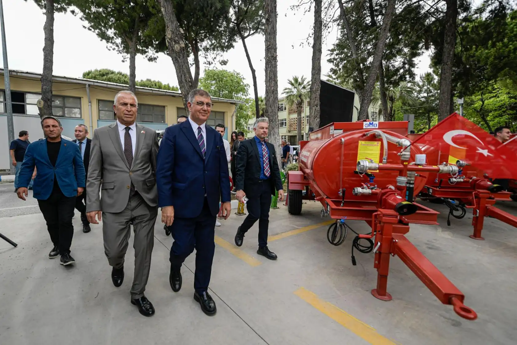 İzmir Büyükşehir Belediyesi'nden yangın ve afetlere karşı dev yatırım!