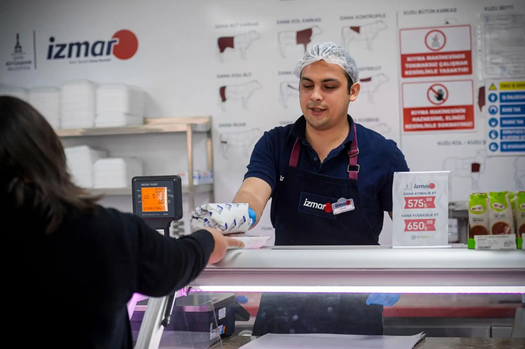 İzmir'de et fiyatlarına 'Halk Dostu' dokunuş