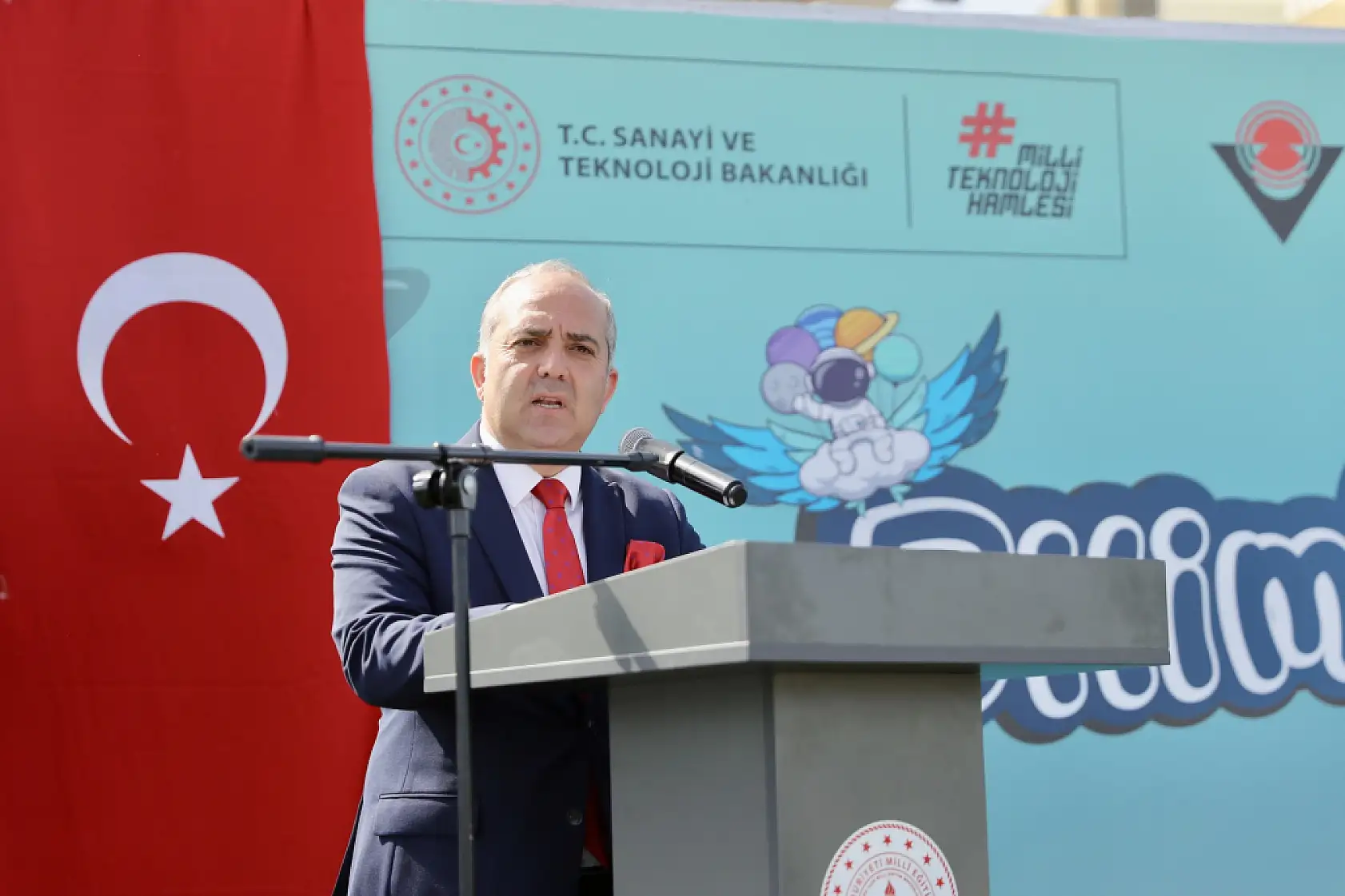 Aliağa'da gençleri bilimle buluşturan etkinlik: 09.00-17.00 saatleri arasında...
