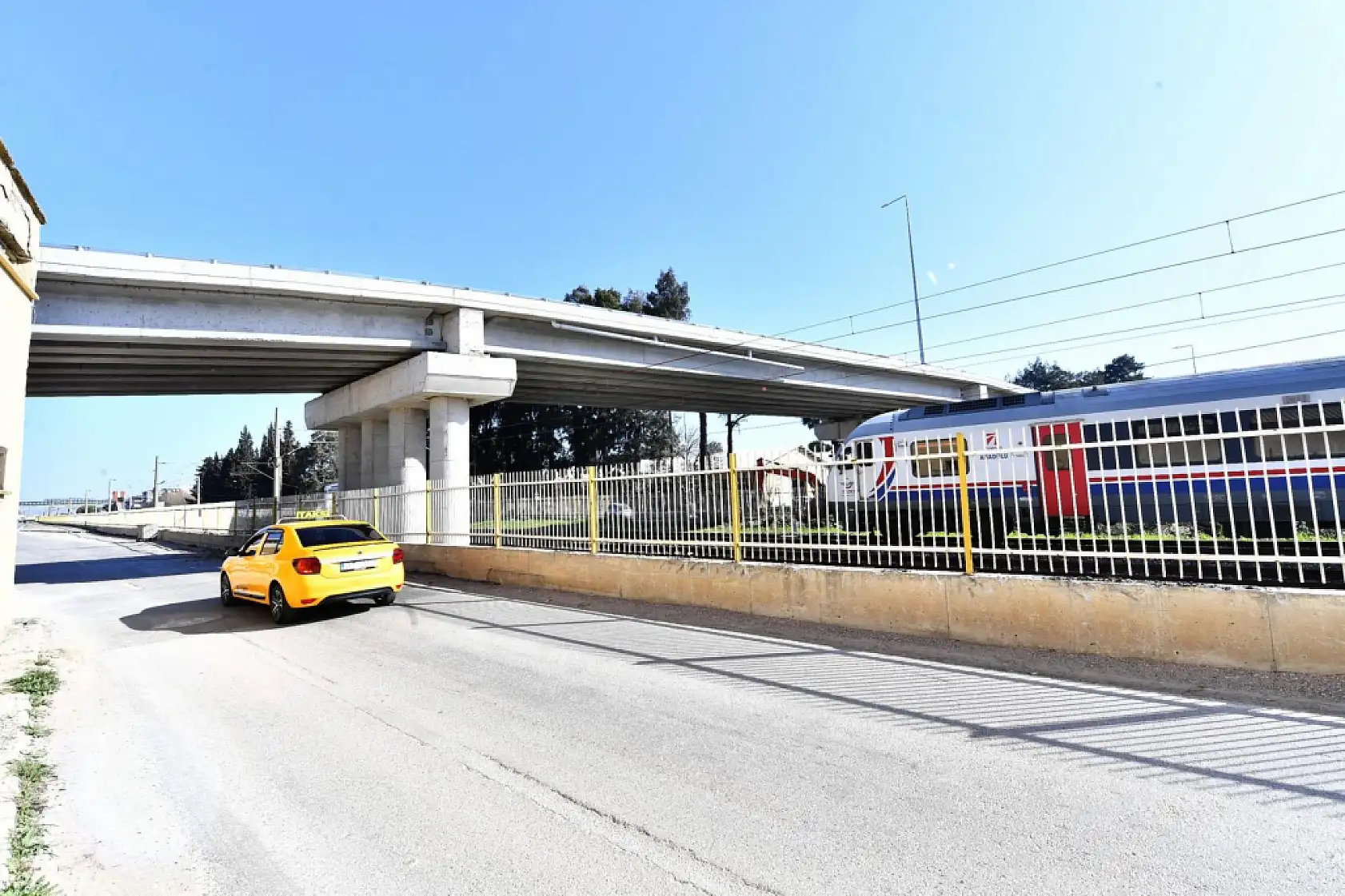 Sarnıç trafiğine nefes aldıracak | Üst geçit tamamlandı