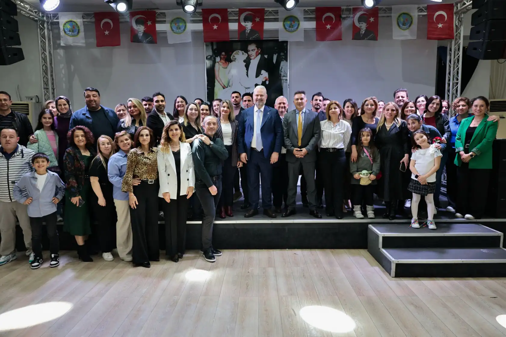 Menemen'de sağlık çalışanlarına teşekkür iftarı
