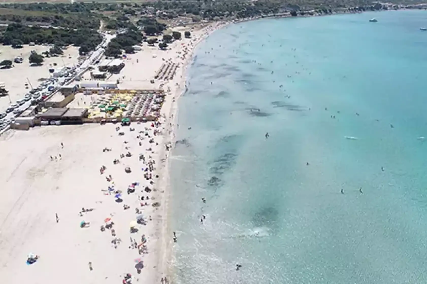 İzmir'de Kurban Bayramı'nda denize girmek isteyenler: İster sakin ister kalabalık, işte İzmir'de denize girebileceğiniz en güzel yerler
