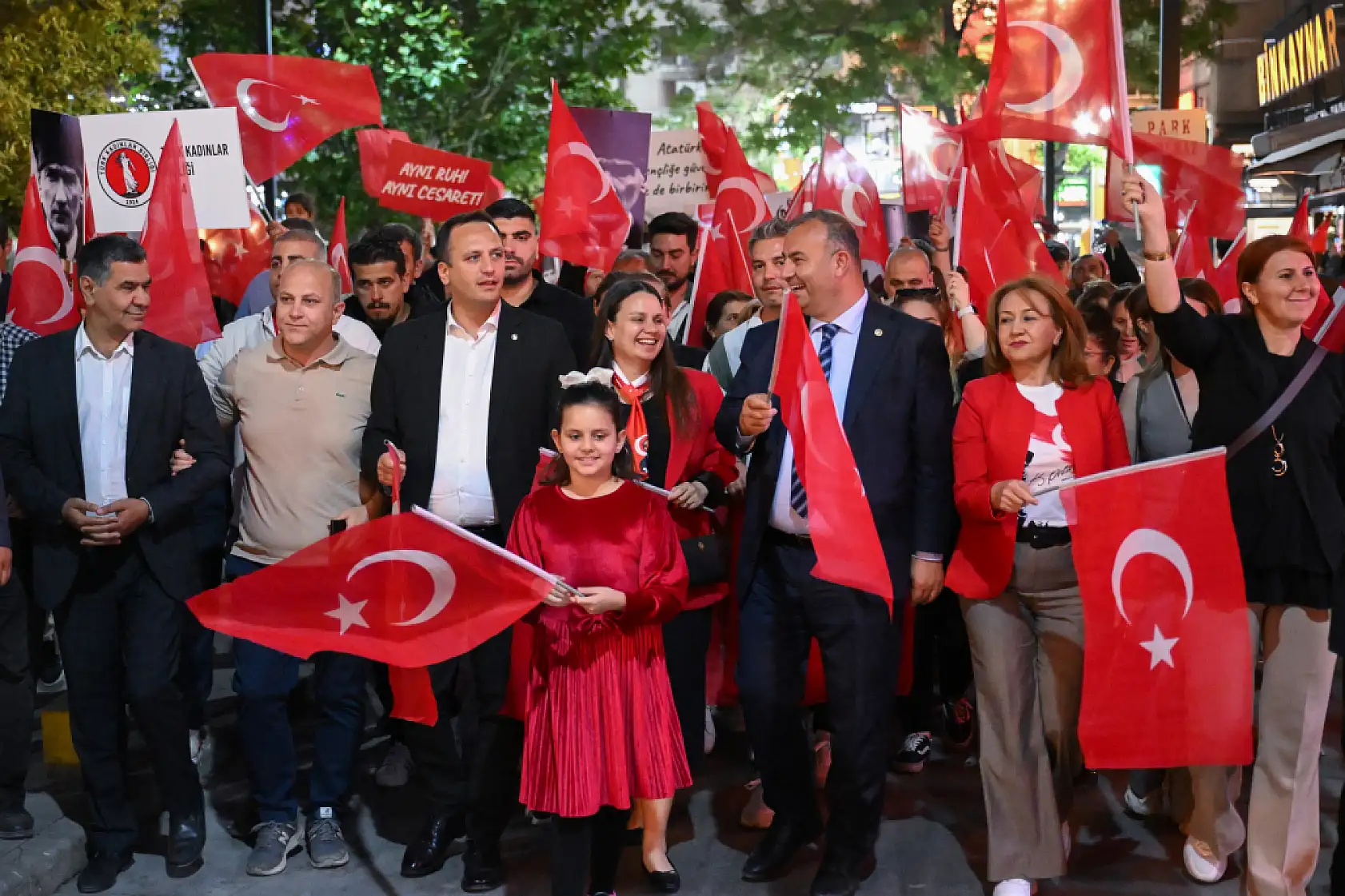 Bornova'da gençlik ve özgürlük coşkusu