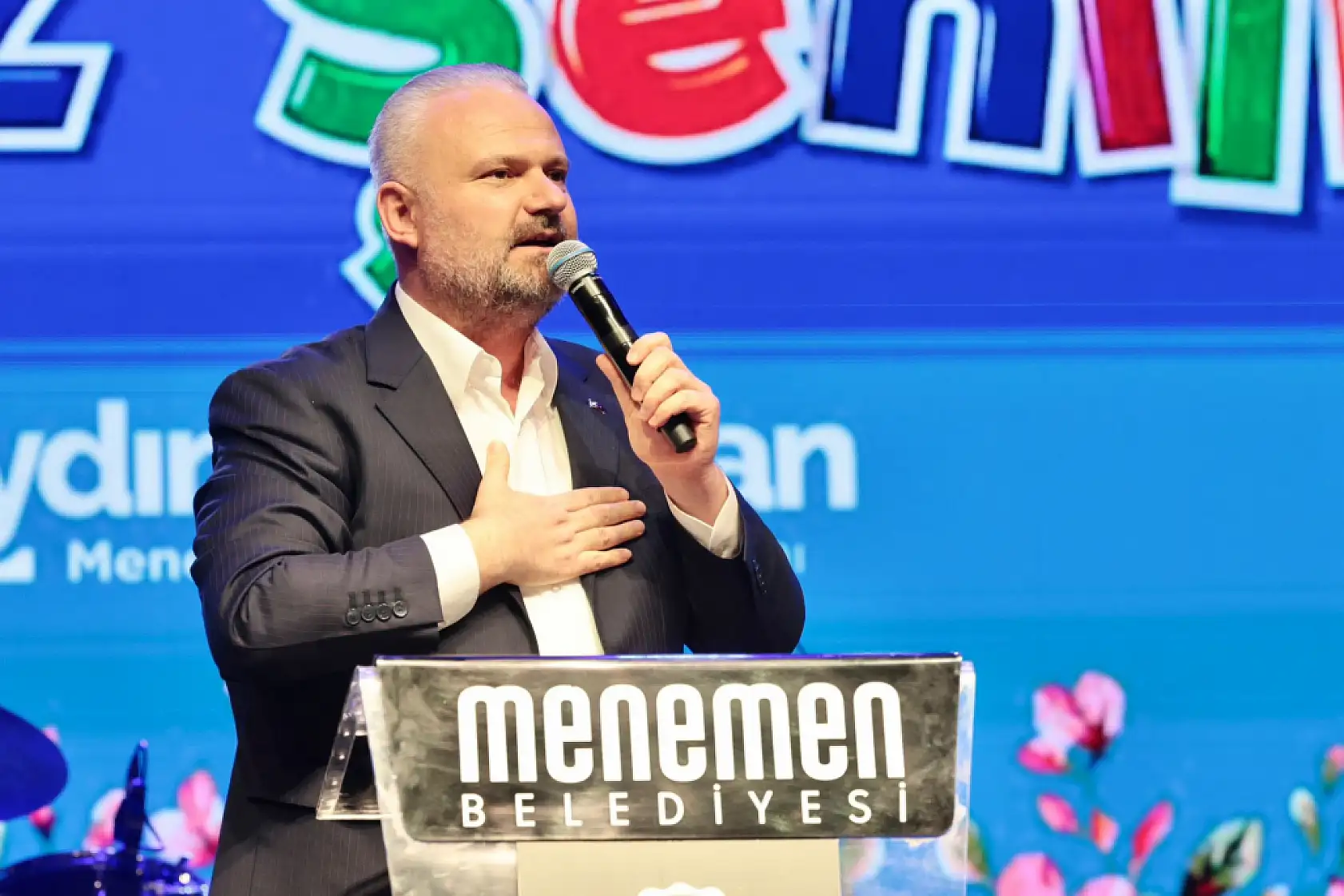 Hıdırellez'de unutulmaz gece! Menemen'de finali o isim yaptı