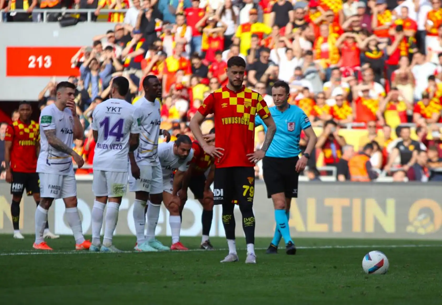 Göztepe'de 7 maçlık kayıp: Avrupa hedefi uzaklaşıyor!