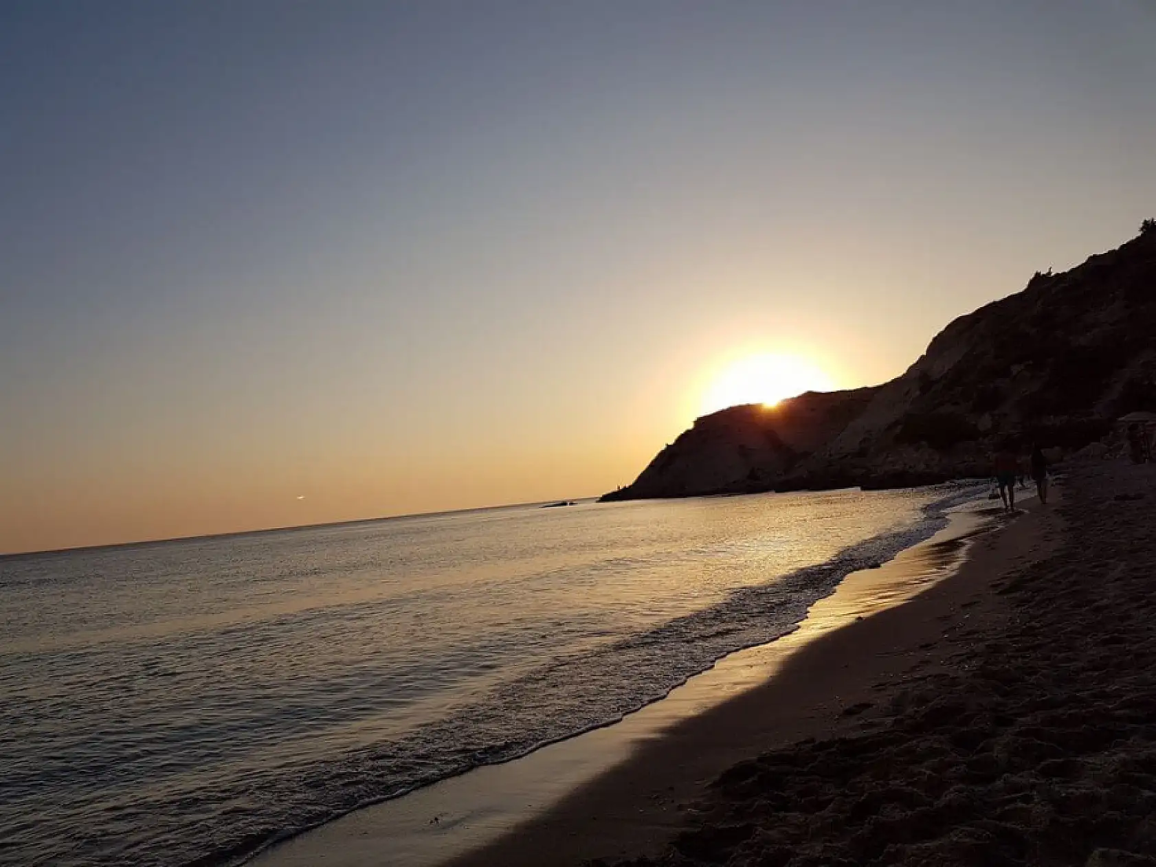 Haritada yok ama gören dönemiyor: Çeşme'deki bu koy, Ege'nin Bodrum'unu solladı!