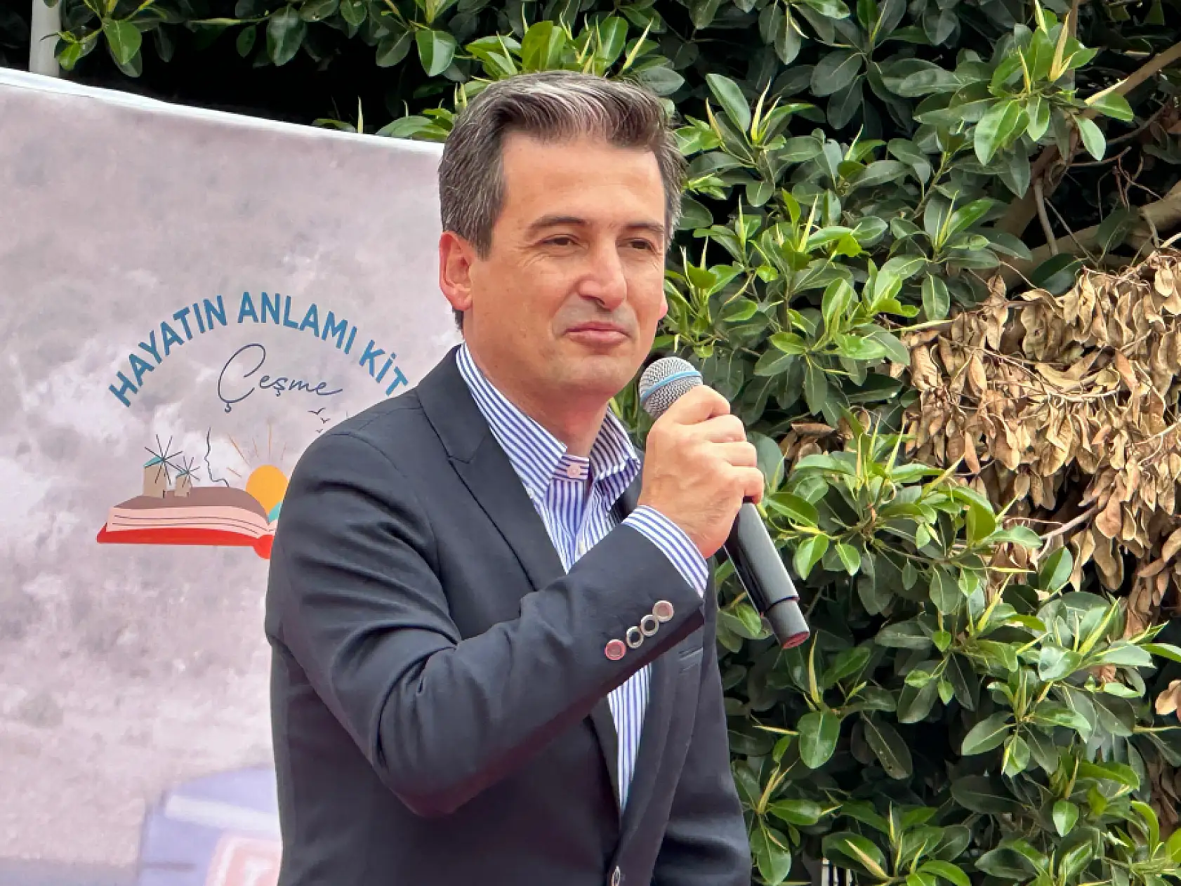 Kitap Kahramanları Çeşme sokaklarında canlandı!