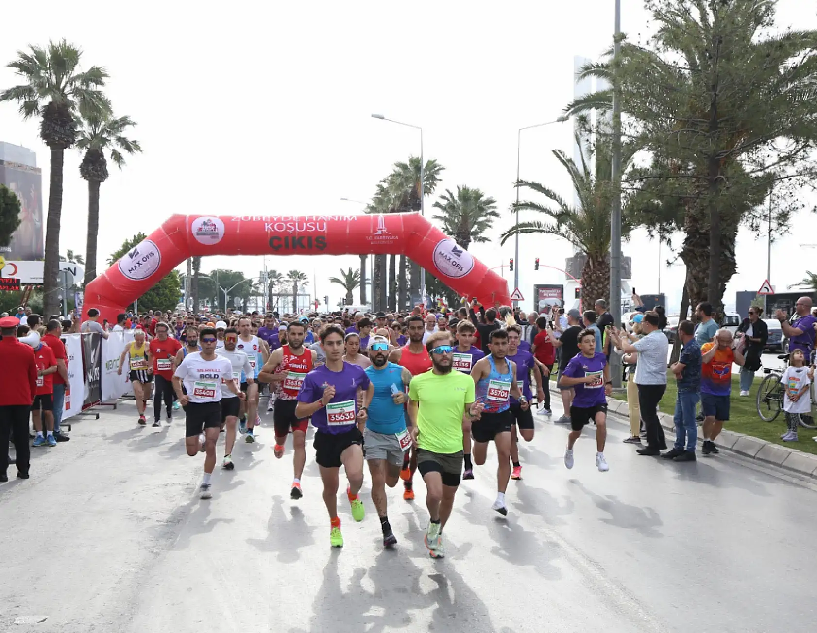 Karşıyaka'da trafik akışı değişiyor: Bu yollar kapalı olacak!